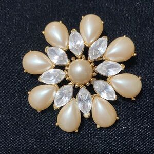 Trifari Vintage Pearl and Crystal Flower Brooch
